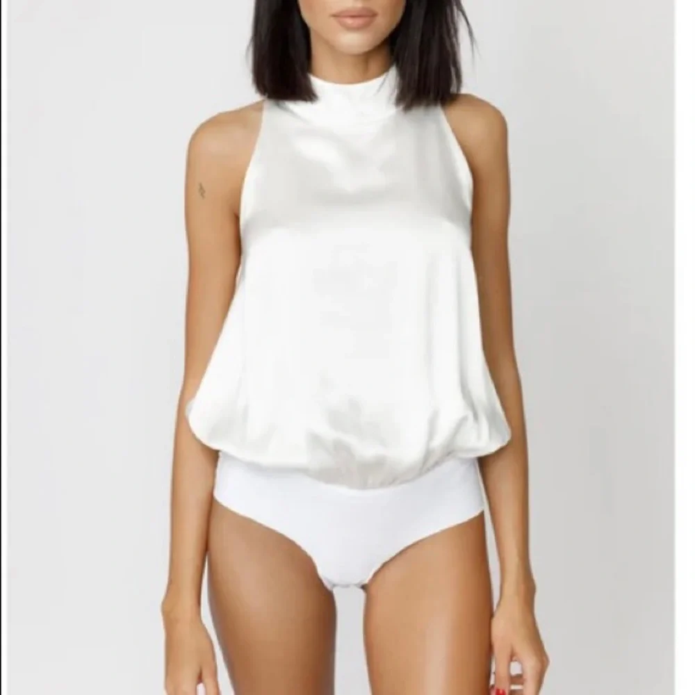 Kands London white pure silk halter neck blouse - Picture 3 of 9